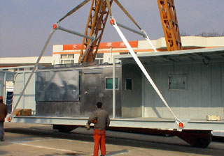 ���̰���